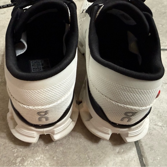 On Running Men's Athletic Shoes in White and Black - Picture 6 of 8